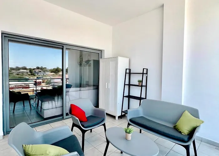 Apartamento Mackenzie Lara 201 Lárnaca